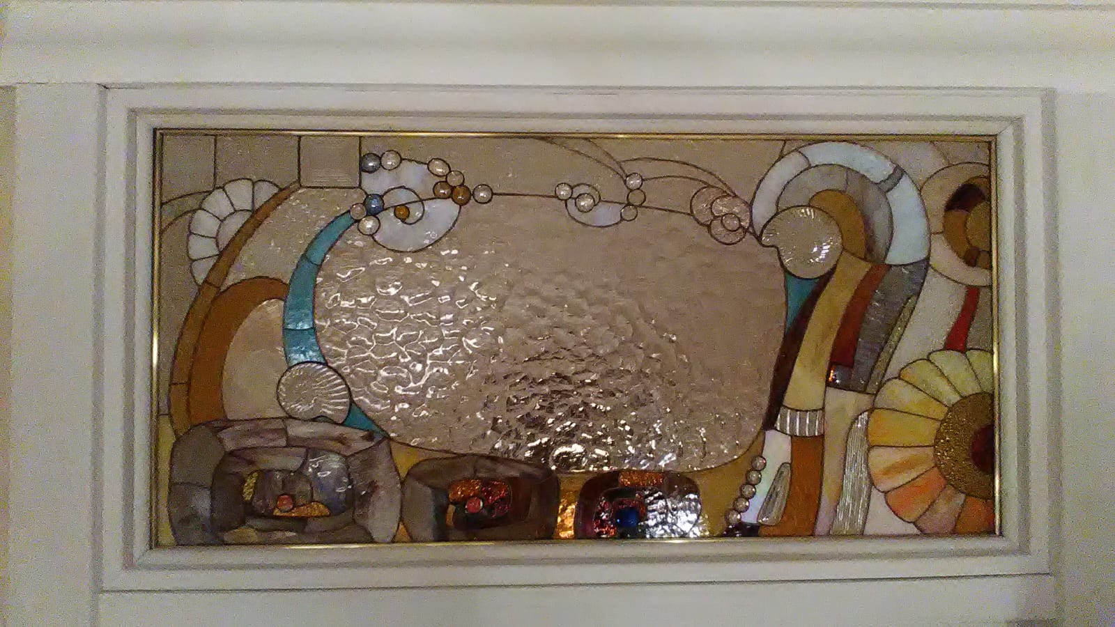 Фрамуга — Абстракция